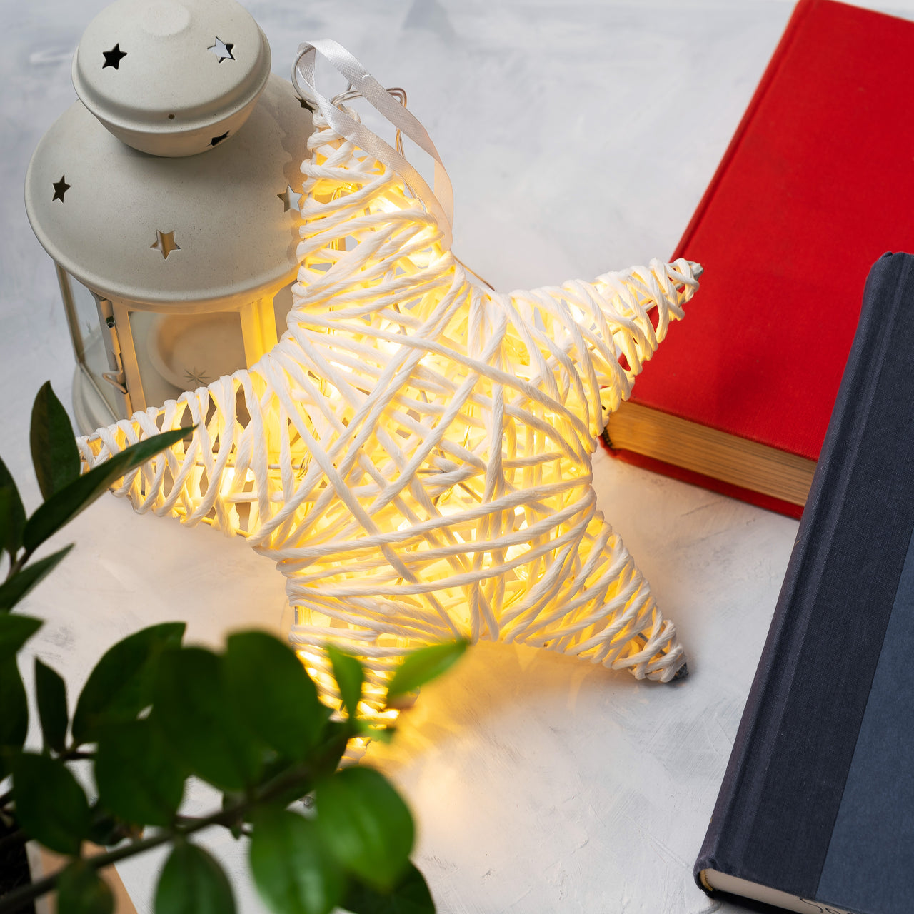 10 LED White String Paper Wrapped Star w/Metal Frame Battery Powered Warm White - West Ivory LED Lighting 